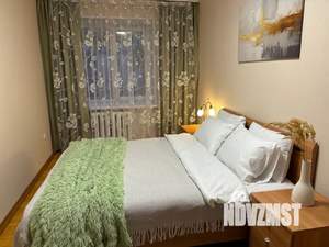 3-к квартира, посуточно, 66м2, 3/5 этаж