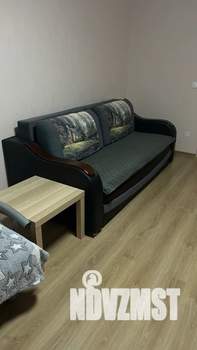 1-к квартира, посуточно, 37м2, 9/16 этаж