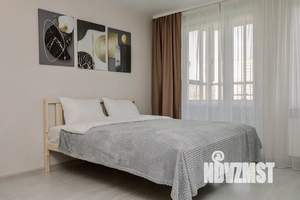 Студия квартира, посуточно, 30м2, 11/18 этаж