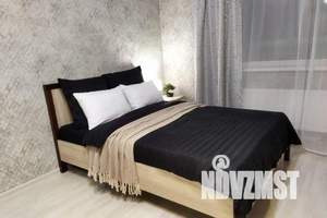 1-к квартира, посуточно, 38м2, 13/19 этаж