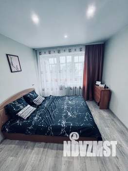 1-к квартира, посуточно, 30м2, 5/5 этаж