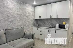 1-к квартира, посуточно, 42м2, 4/17 этаж