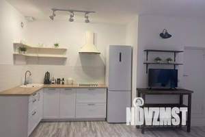 1-к квартира, посуточно, 32м2, 10/25 этаж