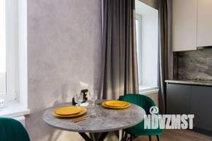 2-к квартира, посуточно, 42м2, 1/1 этаж