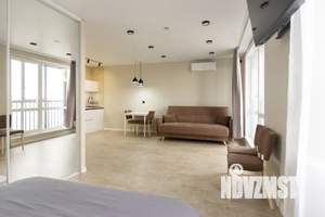 1-к квартира, посуточно, 40м2, 18/18 этаж