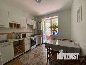 2-к квартира, посуточно, 55м2, 1/1 этаж