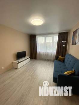 1-к квартира, посуточно, 45м2, 10/17 этаж