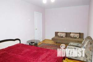 1-к квартира, посуточно, 32м2, 4/5 этаж