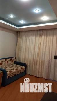 2-к квартира, посуточно, 42м2, 3/5 этаж