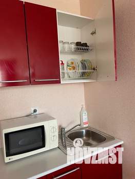 Студия квартира, посуточно, 23м2, 10/17 этаж