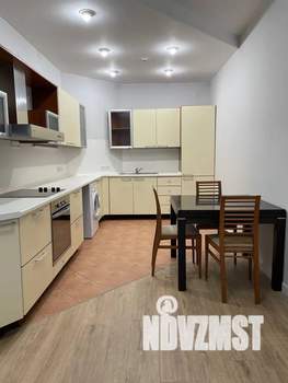 3-к квартира, посуточно, 130м2, 2/5 этаж