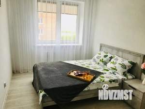 1-к квартира, посуточно, 40м2, 14/17 этаж