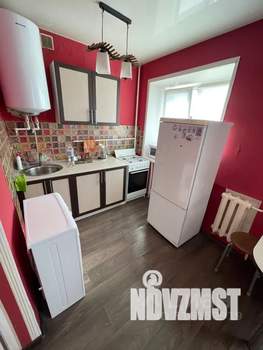 Студия квартира, посуточно, 36м2, 4/5 этаж