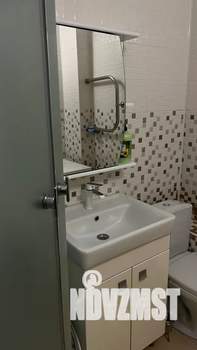 1-к квартира, посуточно, 37м2, 9/16 этаж