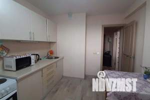1-к квартира, посуточно, 33м2, 9/18 этаж