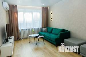 2-к квартира, посуточно, 44м2, 4/9 этаж
