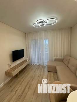 1-к квартира, посуточно, 39м2, 7/23 этаж