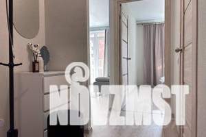 2-к квартира, посуточно, 38м2, 4/17 этаж