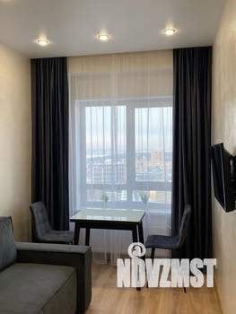 1-к квартира, посуточно, 36м2, 23/24 этаж