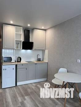 Студия квартира, посуточно, 30м2, 12/17 этаж