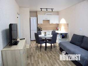 2-к квартира, посуточно, 45м2, 15/18 этаж