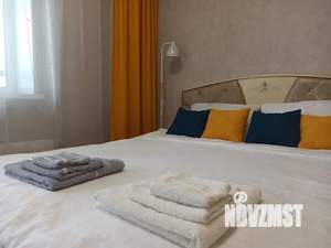 Студия квартира, посуточно, 38м2, 18/27 этаж