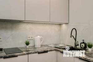 1-к квартира, посуточно, 40м2, 3/9 этаж