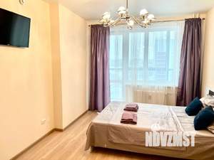 1-к квартира, посуточно, 38м2, 13/17 этаж