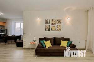 1-к квартира, посуточно, 60м2, 1/1 этаж