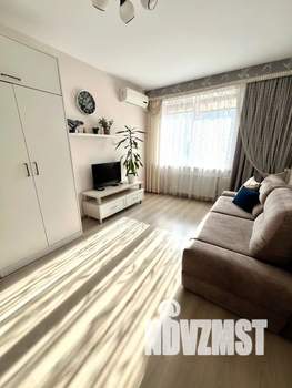 1-к квартира, посуточно, 38м2, 7/14 этаж