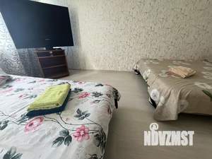 2-к квартира, посуточно, 65м2, 1/1 этаж
