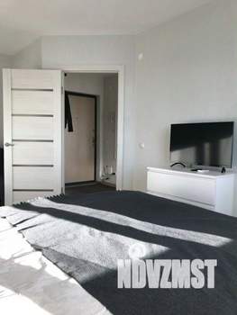 1-к квартира, посуточно, 37м2, 1/1 этаж