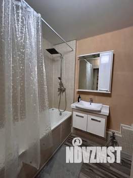 Студия квартира, посуточно, 30м2, 10/18 этаж