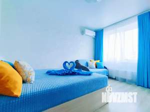 1-к квартира, посуточно, 43м2, 4/18 этаж