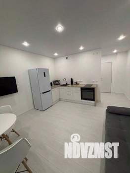 2-к квартира, посуточно, 42м2, 1/1 этаж