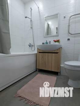 1-к квартира, посуточно, 42м2, 8/9 этаж