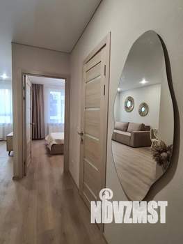 2-к квартира, посуточно, 38м2, 3/17 этаж