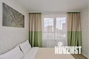 1-к квартира, посуточно, 35м2, 8/17 этаж