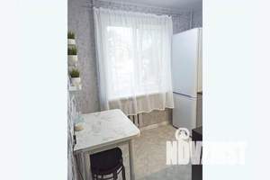 2-к квартира, посуточно, 50м2, 2/5 этаж