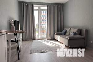 1-к квартира, посуточно, 42м2, 4/17 этаж