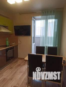 1-к квартира, посуточно, 38м2, 10/16 этаж