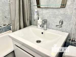 1-к квартира, посуточно, 32м2, 3/17 этаж