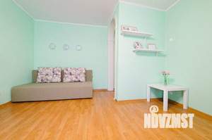 1-к квартира, посуточно, 54м2, 1/1 этаж