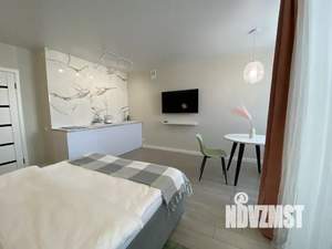 Студия квартира, посуточно, 33м2, 16/17 этаж