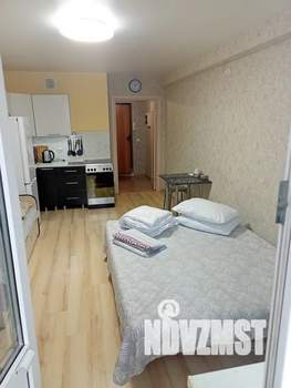 Студия квартира, посуточно, 25м2, 2/17 этаж