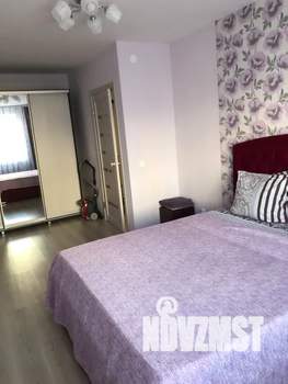 1-к квартира, посуточно, 38м2, 3/10 этаж