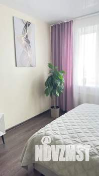 1-к квартира, посуточно, 44м2, 15/16 этаж