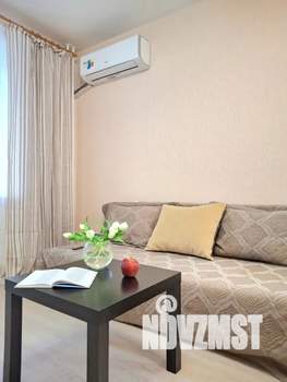 2-к квартира, посуточно, 43м2, 7/17 этаж