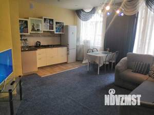 2-к квартира, посуточно, 54м2, 1/1 этаж