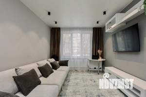 1-к квартира, посуточно, 44м2, 1/1 этаж